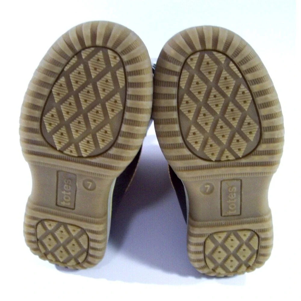 New Kids Totes Thermolite Winter Boots, Sz 7M, Brown